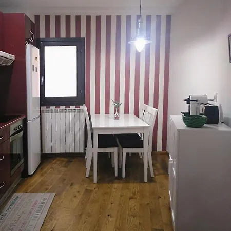 Junto Al Pilar Appartement Zaragoza Buitenkant foto