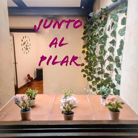 Junto Al Pilar Appartement Zaragoza Buitenkant foto